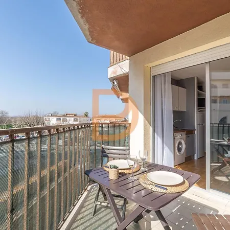 Appartement Comfortable Studio For 2 With Terrace Near Empuriabrava