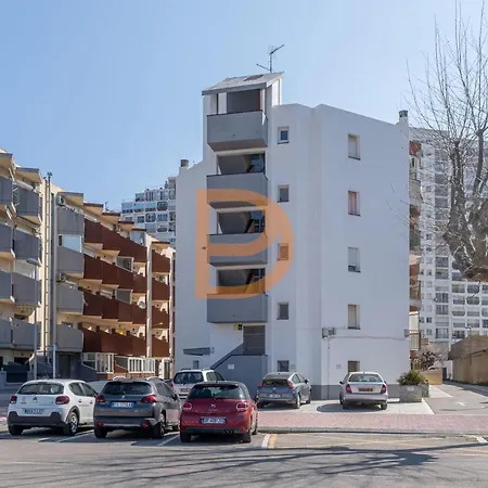 Comfortable Studio For 2 With Terrace Near Empuriabrava